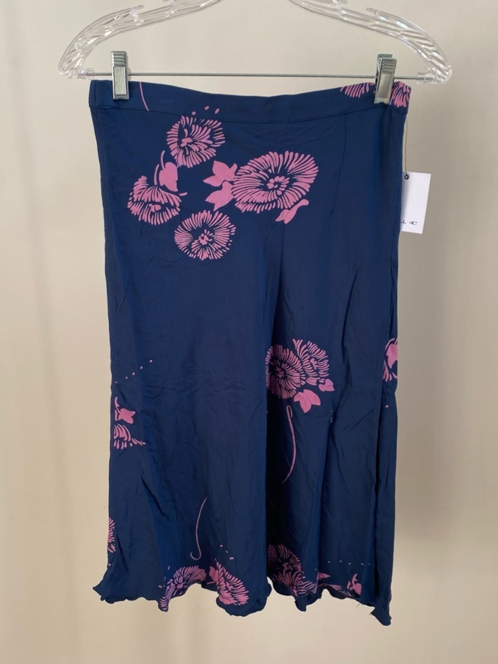 NWT O'Neill floral ruffle midi skirt navy/pink Sz M - Picture 3 of 8